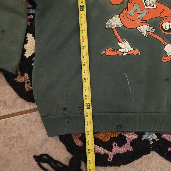 🔥🔥Vintage STRESSED OUT Green Miami Hurricanes Hoodie with Mascot Graphic🔥🔥 - Picture 7 of 11
